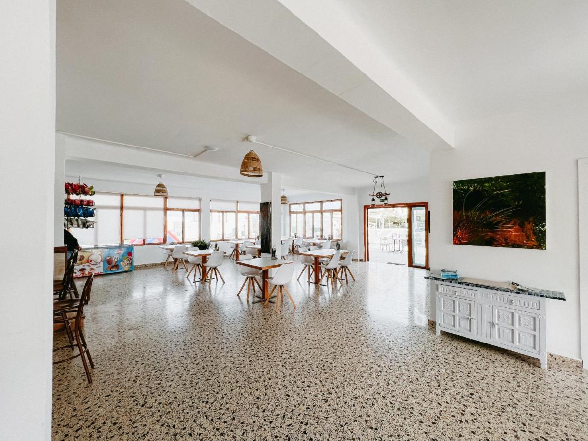 Hostal Cala Llombards Zewnętrze zdjęcie