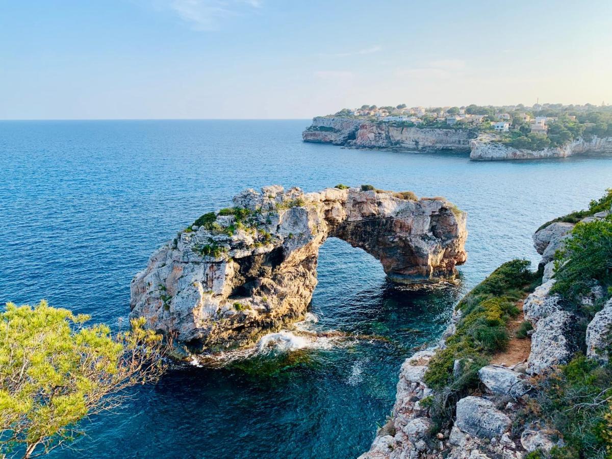 Hostal Cala Llombards Zewnętrze zdjęcie