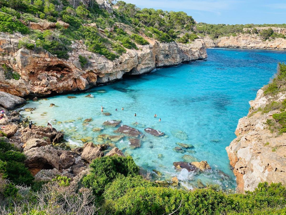 Hostal Cala Llombards Zewnętrze zdjęcie