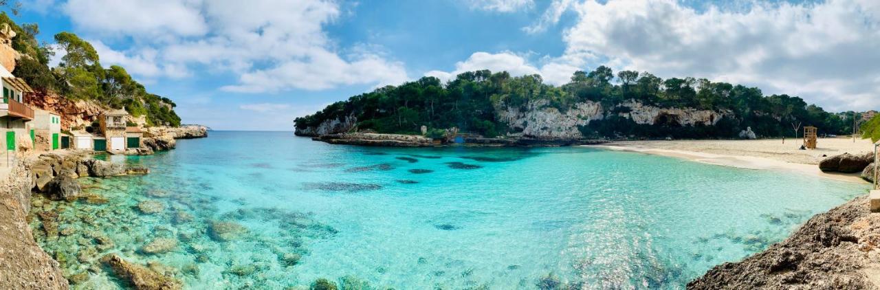 Hostal Cala Llombards Zewnętrze zdjęcie