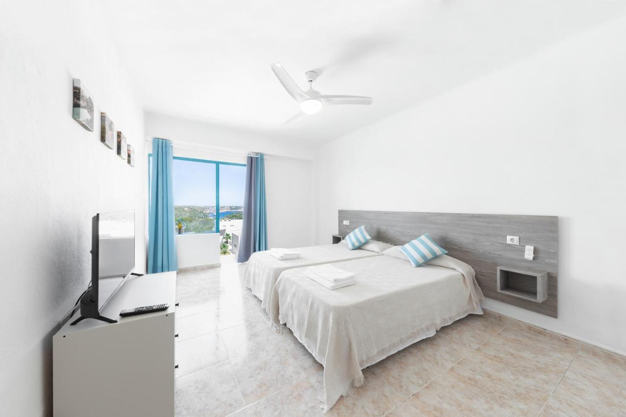 Hostal Cala Llombards Zewnętrze zdjęcie