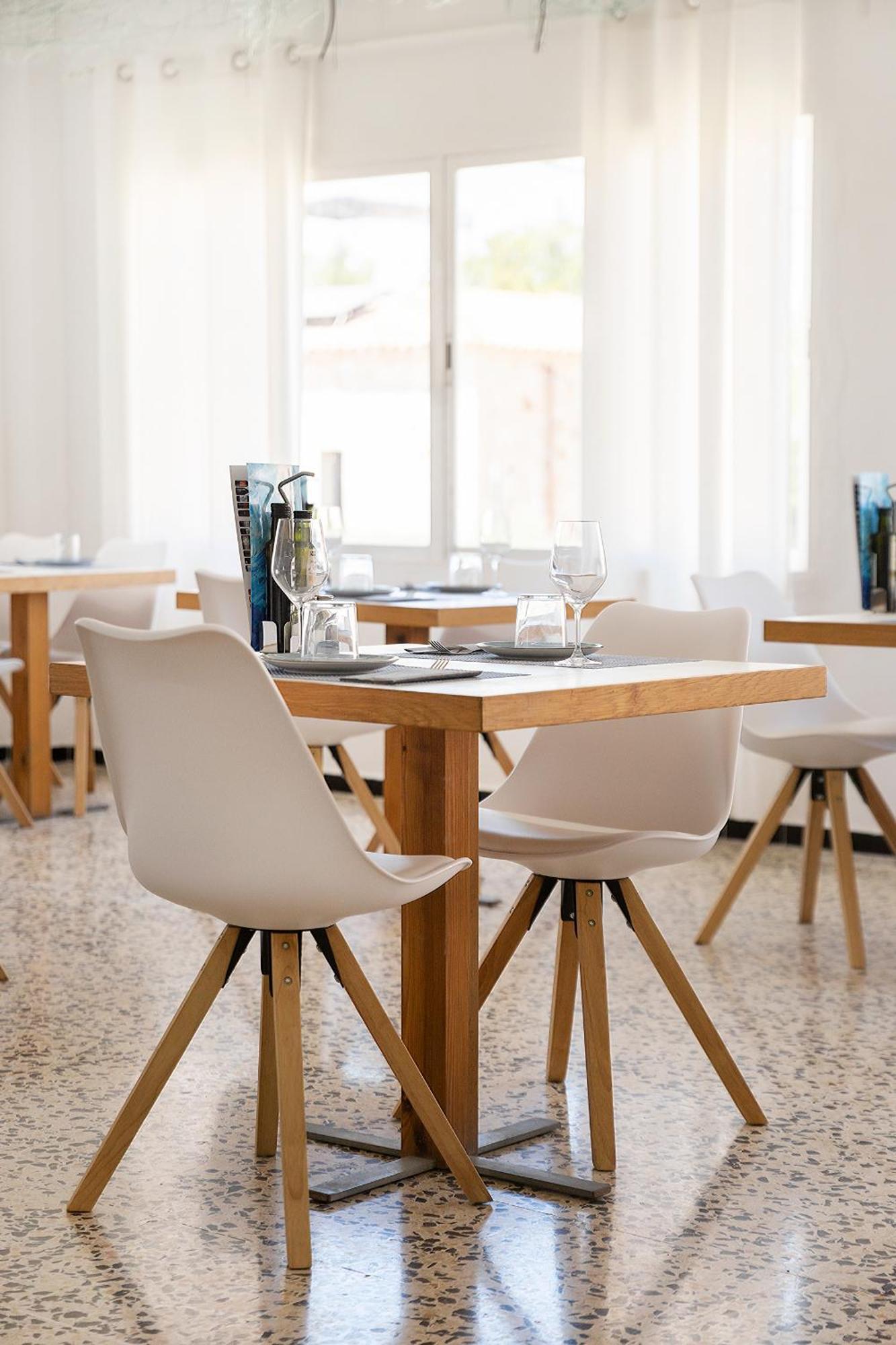 Hostal Cala Llombards Zewnętrze zdjęcie