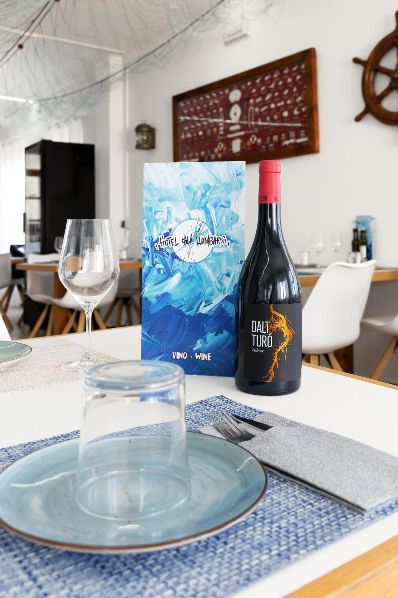 Hostal Cala Llombards Zewnętrze zdjęcie