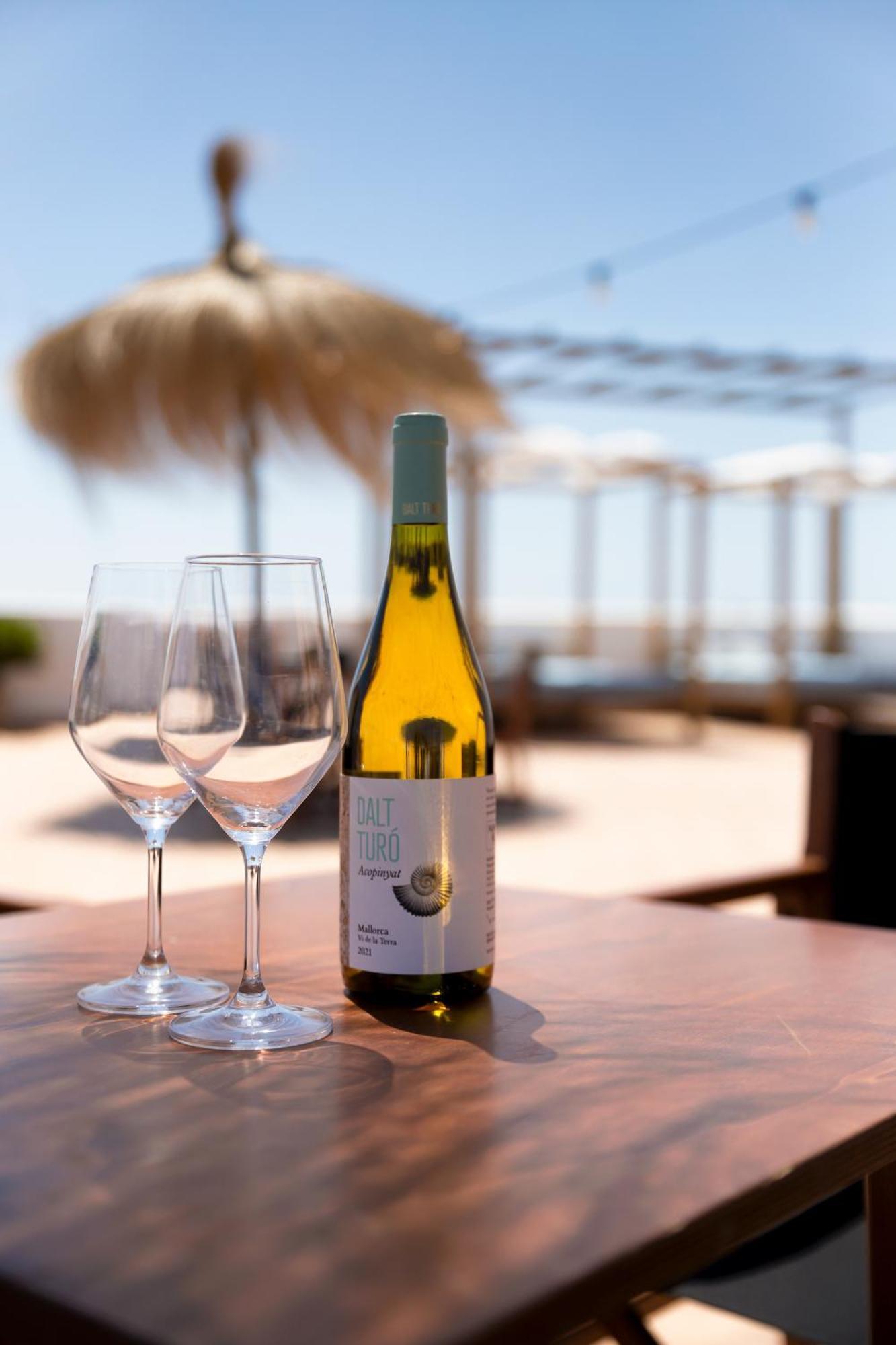 Hostal Cala Llombards Zewnętrze zdjęcie